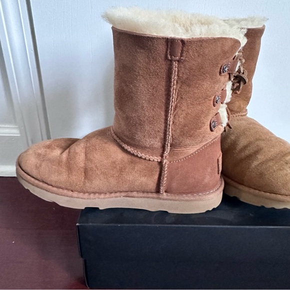 UGG Kristabell Chestnut/ Tan Suede Boots - Picture 2 of 7